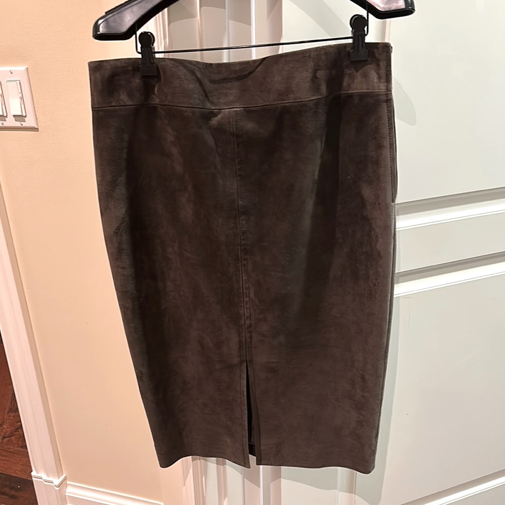 NWOT! Tom Ford Brown Suede Skirt with Front Slit Size 44